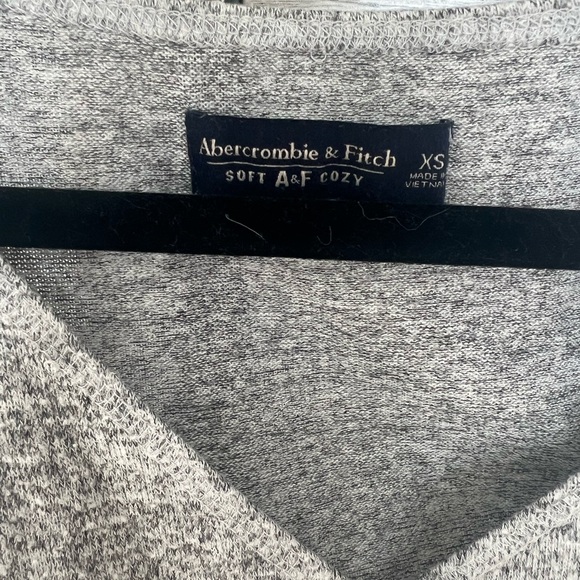 A&F long sleeve bodysuit - Picture 2 of 2